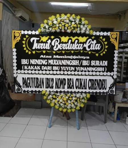 Papan Bunga Duka Suru Geyer